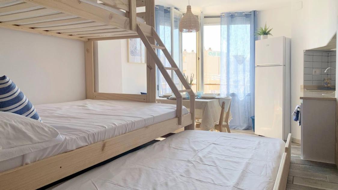 Apartbeach La Brisa Y Frente Playa La Pineda Buitenkant foto